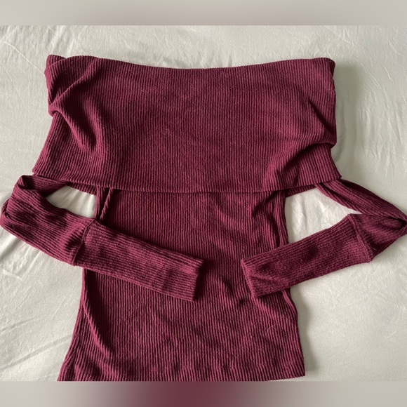 Free People Snowbunny, Long Sleeve Bardot Sweater in “Wine Du Vin”- Size Medium - Picture 1 of 3